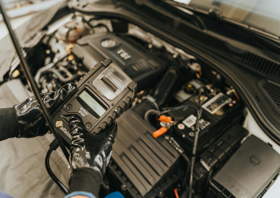Sostituzione Batteria Auto